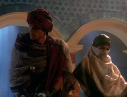 extant_XenaWarriorPrincess_6x04_WhosGurkhan_01820