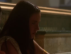 extant_XenaWarriorPrincess_6x04_WhosGurkhan_01825