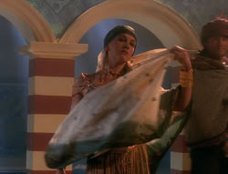 extant_XenaWarriorPrincess_6x04_WhosGurkhan_01833