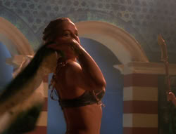 extant_XenaWarriorPrincess_6x04_WhosGurkhan_01867