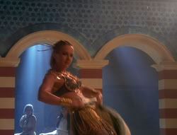 extant_XenaWarriorPrincess_6x04_WhosGurkhan_01873