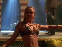 extant_XenaWarriorPrincess_6x04_WhosGurkhan_01897