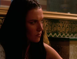 extant_XenaWarriorPrincess_6x04_WhosGurkhan_01920