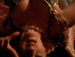 extant_XenaWarriorPrincess_6x04_WhosGurkhan_01948