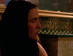 extant_XenaWarriorPrincess_6x04_WhosGurkhan_01957