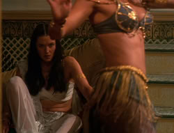 extant_XenaWarriorPrincess_6x04_WhosGurkhan_01970