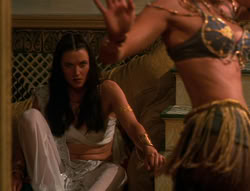extant_XenaWarriorPrincess_6x04_WhosGurkhan_01971
