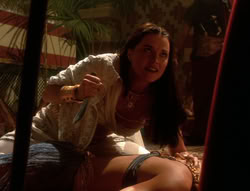 extant_XenaWarriorPrincess_6x04_WhosGurkhan_02017