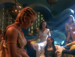 extant_XenaWarriorPrincess_6x04_WhosGurkhan_02093