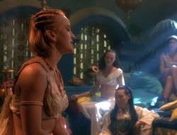 extant_XenaWarriorPrincess_6x04_WhosGurkhan_02095