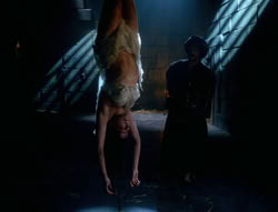extant_XenaWarriorPrincess_6x04_WhosGurkhan_02241