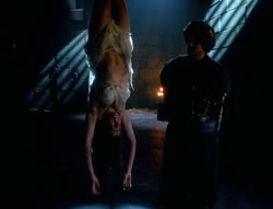 extant_XenaWarriorPrincess_6x04_WhosGurkhan_02244