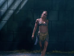extant_XenaWarriorPrincess_6x04_WhosGurkhan_02282