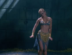 extant_XenaWarriorPrincess_6x04_WhosGurkhan_02289