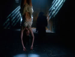 extant_XenaWarriorPrincess_6x04_WhosGurkhan_02361