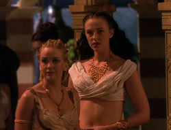 extant_XenaWarriorPrincess_6x04_WhosGurkhan_02398