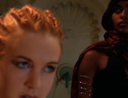 extant_XenaWarriorPrincess_6x04_WhosGurkhan_02557