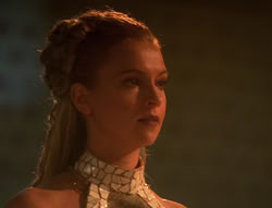 extant_XenaWarriorPrincess_6x04_WhosGurkhan_02572