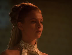 extant_XenaWarriorPrincess_6x04_WhosGurkhan_02573