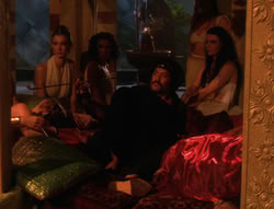 extant_XenaWarriorPrincess_6x04_WhosGurkhan_02661