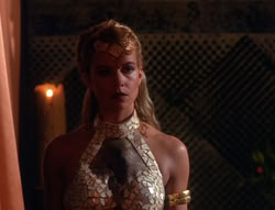 extant_XenaWarriorPrincess_6x04_WhosGurkhan_02821