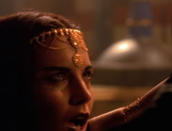 extant_XenaWarriorPrincess_6x04_WhosGurkhan_02860
