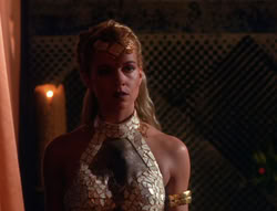 extant_XenaWarriorPrincess_6x04_WhosGurkhan_02877