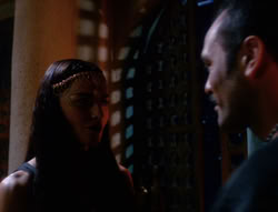 extant_XenaWarriorPrincess_6x04_WhosGurkhan_02968