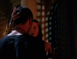 extant_XenaWarriorPrincess_6x04_WhosGurkhan_02970