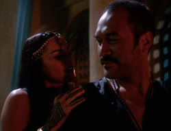 extant_XenaWarriorPrincess_6x04_WhosGurkhan_02987