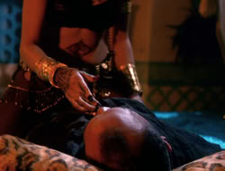 extant_XenaWarriorPrincess_6x04_WhosGurkhan_03055