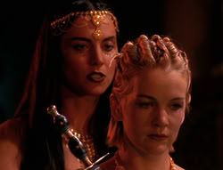 extant_XenaWarriorPrincess_6x04_WhosGurkhan_03078