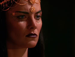 extant_XenaWarriorPrincess_6x04_WhosGurkhan_03151