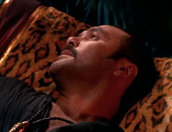 extant_XenaWarriorPrincess_6x04_WhosGurkhan_03204