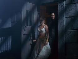 extant_XenaWarriorPrincess_6x04_WhosGurkhan_03248