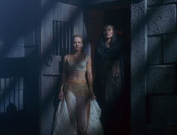 extant_XenaWarriorPrincess_6x04_WhosGurkhan_03250