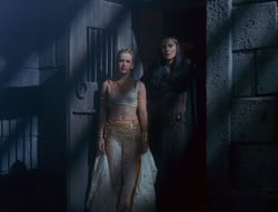 extant_XenaWarriorPrincess_6x04_WhosGurkhan_03258