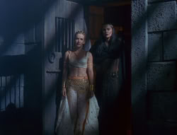 extant_XenaWarriorPrincess_6x04_WhosGurkhan_03259