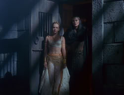 extant_XenaWarriorPrincess_6x04_WhosGurkhan_03264