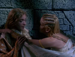 extant_XenaWarriorPrincess_6x04_WhosGurkhan_03366