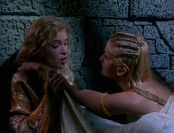 extant_XenaWarriorPrincess_6x04_WhosGurkhan_03367