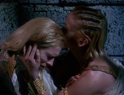 extant_XenaWarriorPrincess_6x04_WhosGurkhan_03419