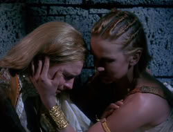 extant_XenaWarriorPrincess_6x04_WhosGurkhan_03421