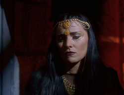 extant_XenaWarriorPrincess_6x04_WhosGurkhan_03444