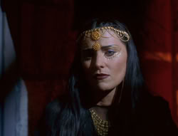 extant_XenaWarriorPrincess_6x04_WhosGurkhan_03446