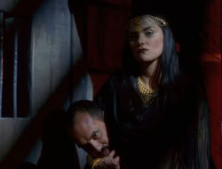 extant_XenaWarriorPrincess_6x04_WhosGurkhan_03500