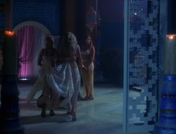 extant_XenaWarriorPrincess_6x04_WhosGurkhan_03526