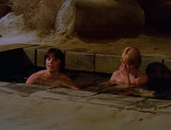 extant_XenaWarriorPrincess_6x05-Legacy_00079