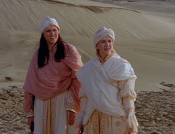 extant_XenaWarriorPrincess_6x05-Legacy_00430
