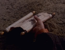 extant_XenaWarriorPrincess_6x05-Legacy_01659